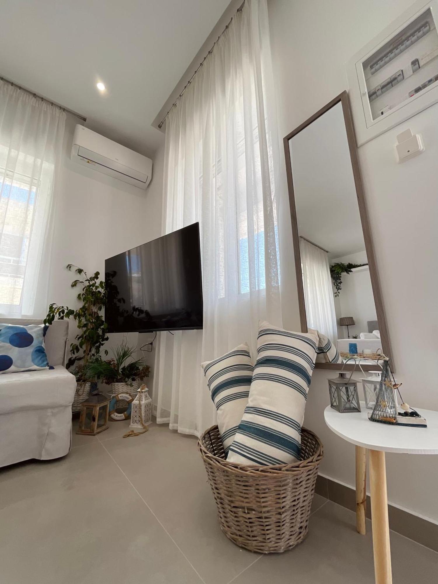 Kyma Luxury Apartment